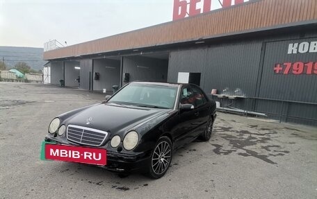 Mercedes-Benz E-Класс, 2001 год, 200 000 рублей, 1 фотография