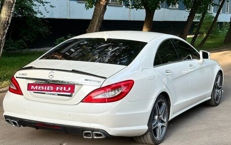 Mercedes-Benz CLS, 2012 год, 2 300 000 рублей, 17 фотография