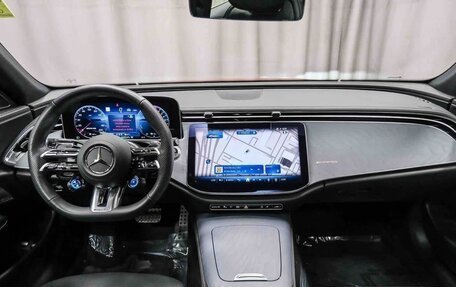 Mercedes-Benz E-Класс AMG, 2025 год, 196 556 рублей, 13 фотография