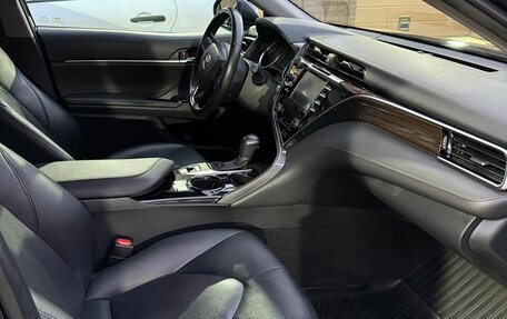 Toyota Camry, 2020 год, 2 595 000 рублей, 5 фотография