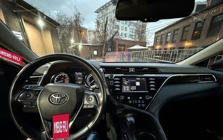 Toyota Camry, 2020 год, 2 595 000 рублей, 3 фотография