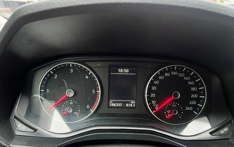 Volkswagen Amarok I рестайлинг, 2016 год, 2 200 000 рублей, 15 фотография