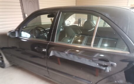 Mercedes-Benz E-Класс, 2001 год, 200 000 рублей, 2 фотография