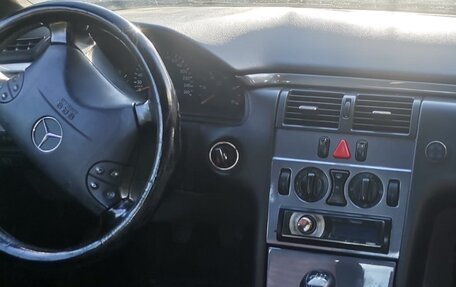 Mercedes-Benz E-Класс, 2001 год, 200 000 рублей, 7 фотография