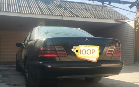 Mercedes-Benz E-Класс, 2001 год, 200 000 рублей, 11 фотография