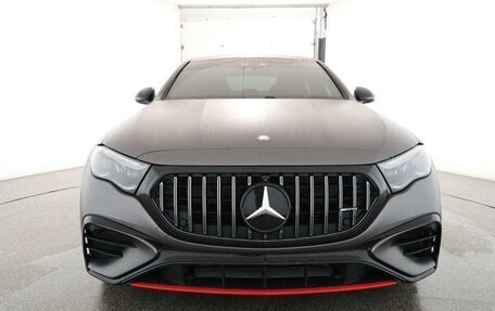 Mercedes-Benz E-Класс AMG, 2025 год, 183 088 рублей, 2 фотография