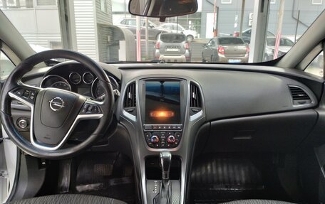 Opel Astra J, 2012 год, 990 000 рублей, 8 фотография