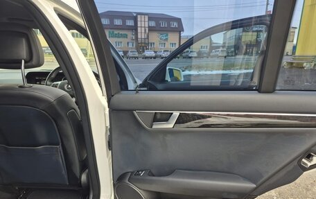 Mercedes-Benz C-Класс, 2013 год, 1 680 000 рублей, 24 фотография