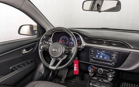 KIA Rio IV, 2021 год, 930 000 рублей, 25 фотография