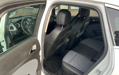 Opel Astra J, 2013 год, 1 500 000 рублей, 6 фотография