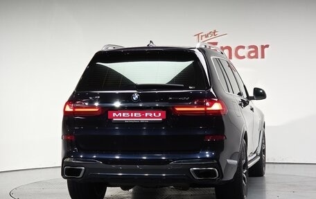 BMW X7, 2022 год, 3 фотография
