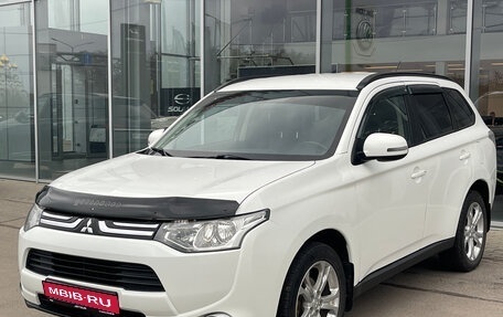 Mitsubishi Outlander III рестайлинг 3, 2012 год, 1 250 000 рублей, 1 фотография