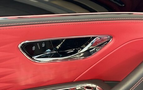 Bentley Flying Spur, 2023 год, 20 580 600 рублей, 28 фотография