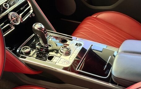 Bentley Flying Spur, 2023 год, 20 580 600 рублей, 36 фотография