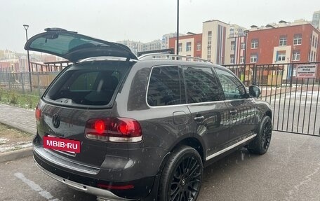 Volkswagen Touareg III, 2008 год, 1 549 000 рублей, 10 фотография