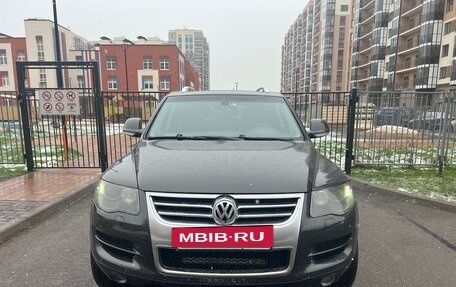 Volkswagen Touareg III, 2008 год, 1 549 000 рублей, 6 фотография
