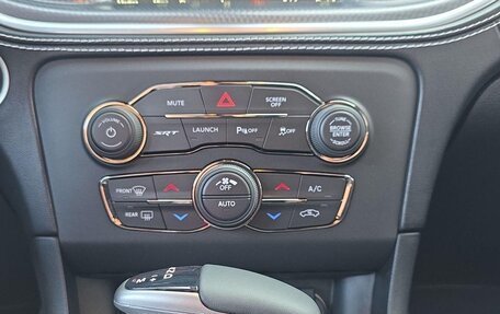 Dodge Charger, 2023 год, 15 800 000 рублей, 14 фотография