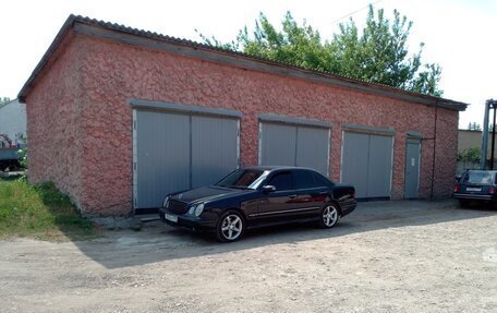 Mercedes-Benz E-Класс, 2000 год, 825 000 рублей, 7 фотография