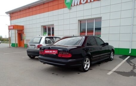 Mercedes-Benz E-Класс, 2000 год, 825 000 рублей, 3 фотография