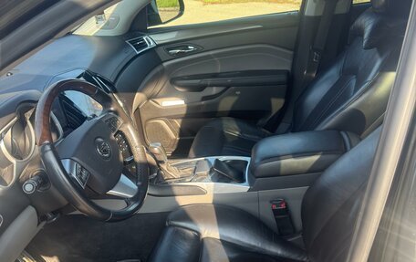 Cadillac SRX II рестайлинг, 2011 год, 1 300 000 рублей, 9 фотография