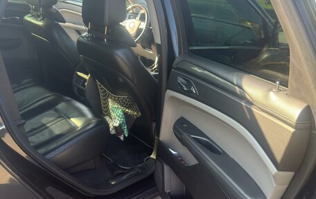 Cadillac SRX II рестайлинг, 2011 год, 1 300 000 рублей, 19 фотография