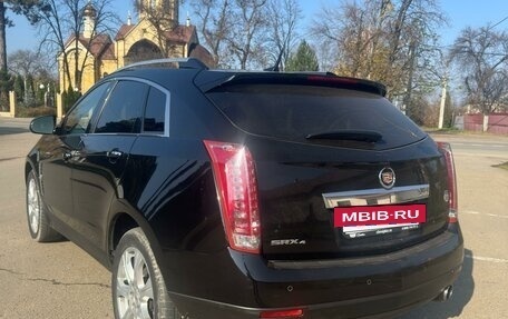 Cadillac SRX II рестайлинг, 2011 год, 1 300 000 рублей, 4 фотография