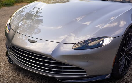 Aston Martin V8 Vantage IV, 2023 год, 18 567 600 рублей, 15 фотография