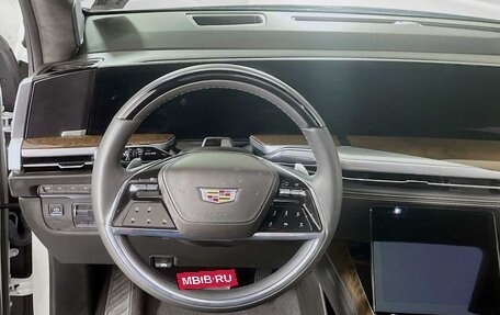 Cadillac Escalade V, 2025 год, 19 770 780 рублей, 10 фотография