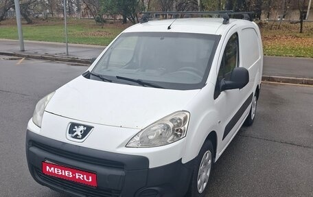 Peugeot Partner II рестайлинг 2, 2012 год, 710 000 рублей, 1 фотография