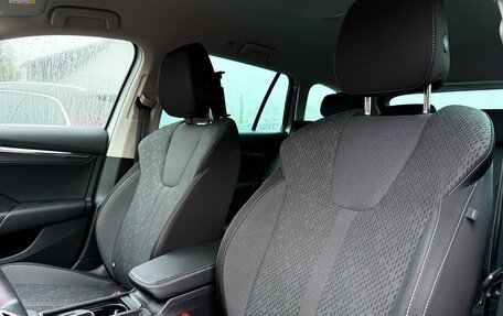 Skoda Octavia IV, 2022 год, 2 425 000 рублей, 13 фотография