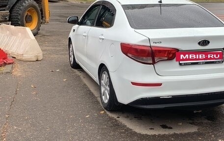 KIA Rio III рестайлинг, 2016 год, 690 000 рублей, 4 фотография