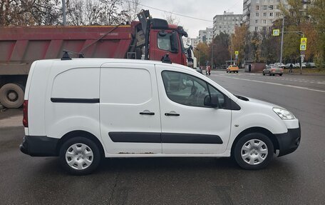 Peugeot Partner II рестайлинг 2, 2012 год, 710 000 рублей, 4 фотография