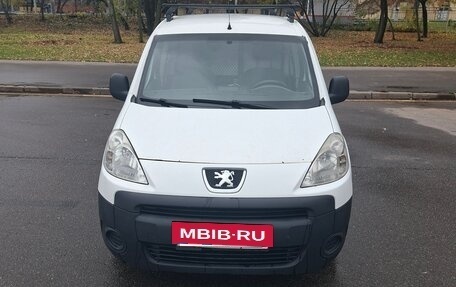 Peugeot Partner II рестайлинг 2, 2012 год, 710 000 рублей, 2 фотография