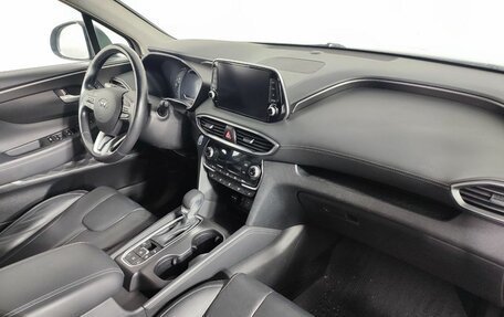 Hyundai Santa Fe IV, 2018 год, 2 690 000 рублей, 10 фотография