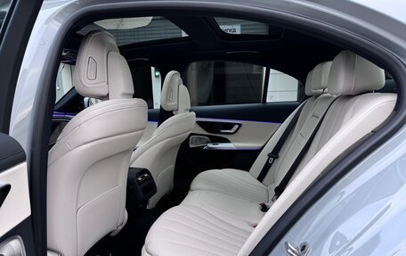 Mercedes-Benz E-Класс, 2025 год, 10 000 000 рублей, 10 фотография