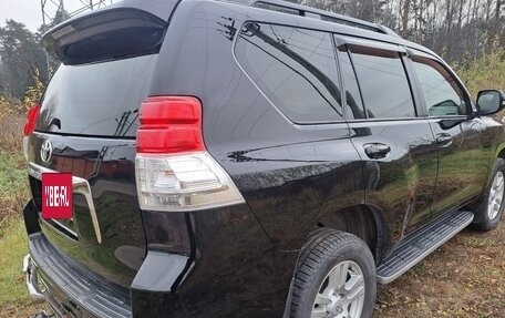 Toyota Land Cruiser Prado 150 рестайлинг 2, 2013 год, 2 750 000 рублей, 6 фотография