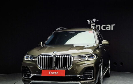 BMW X7, 2022 год, 6 740 000 рублей, 3 фотография