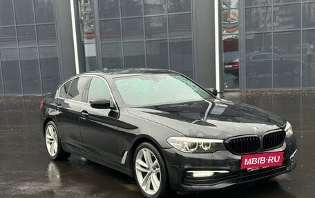 BMW 5 серия, 2019 год, 2 900 000 рублей, 2 фотография