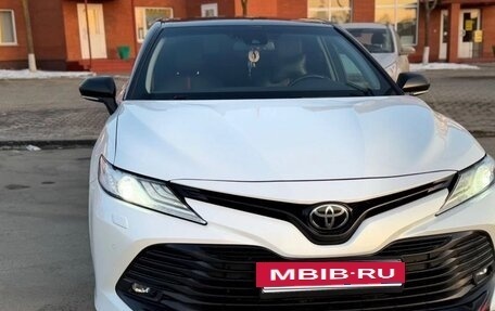 Toyota Camry, 2020 год, 3 500 000 рублей, 4 фотография