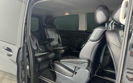 Mercedes-Benz V-Класс, 2019 год, 3 750 000 рублей, 12 фотография