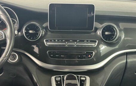 Mercedes-Benz V-Класс, 2019 год, 3 750 000 рублей, 14 фотография