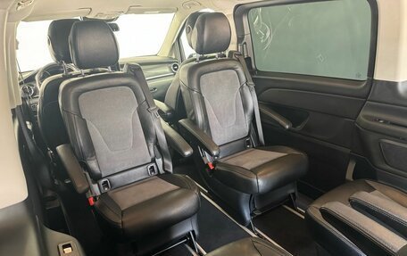 Mercedes-Benz V-Класс, 2019 год, 3 750 000 рублей, 16 фотография