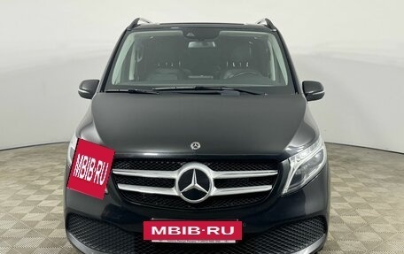 Mercedes-Benz V-Класс, 2019 год, 3 750 000 рублей, 2 фотография