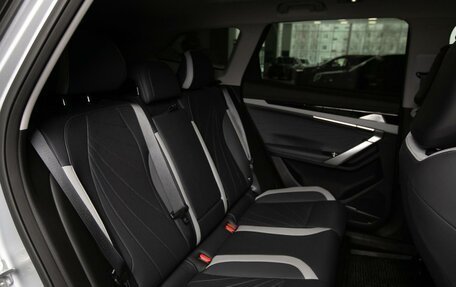 Geely Atlas, 2023 год, 2 890 000 рублей, 12 фотография