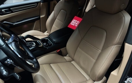 Porsche Cayenne III, 2019 год, 7 450 000 рублей, 10 фотография