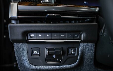 Cadillac Escalade V, 2025 год, 21 483 852 рублей, 13 фотография