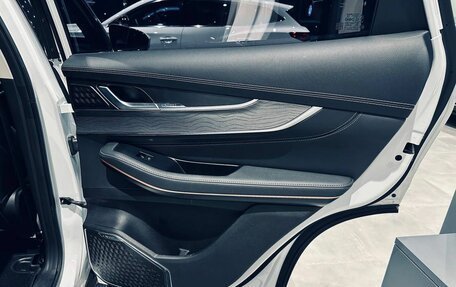 CheryExeed LX, 2023 год, 2 390 000 рублей, 13 фотография
