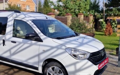 Dacia Dokker I рестайлинг, 2019 год, 1 750 000 рублей, 3 фотография