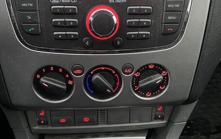 Ford Focus II рестайлинг, 2010 год, 780 000 рублей, 9 фотография