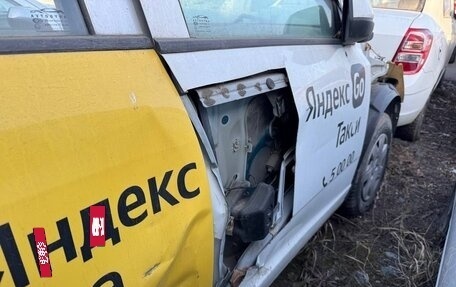 Chevrolet Cobalt II, 2023 год, 400 000 рублей, 26 фотография